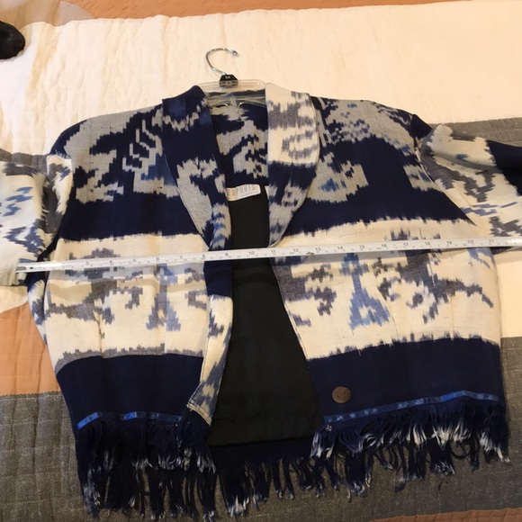 Fringe waist length jacket - Picture 10 of 10